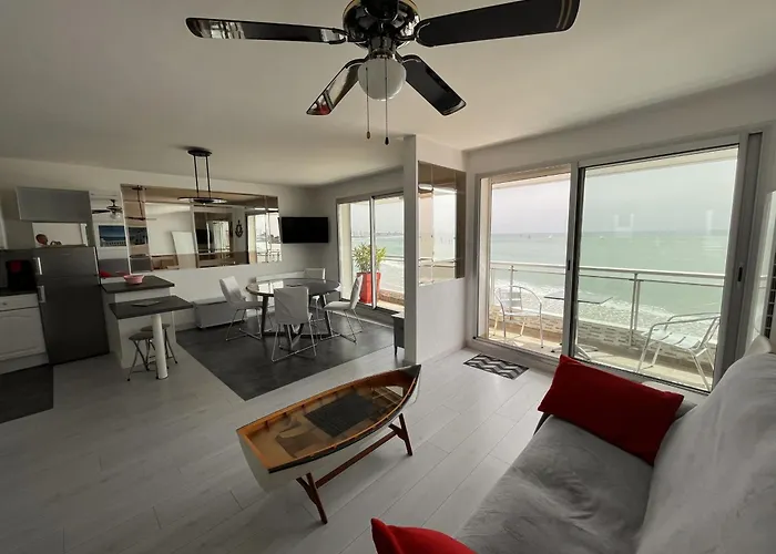 2 Face Avec Parking, 3 Etoiles - Fr-1-197-376